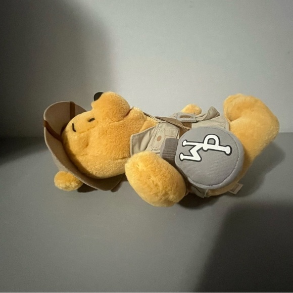 3/25$(Mix) Vintage Winnie The Pooh Animal Kingdom Walt Disney World 10" - Picture 3 of 13